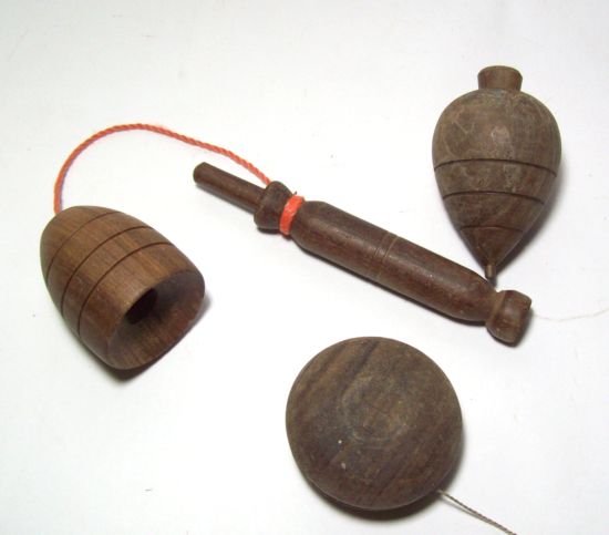 jUEGOS TRADICIONALES .